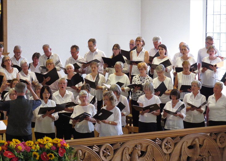 Singkreis Birmensdorf + Kirchenchor Dietikon, dirigiert von Karl Scheuber